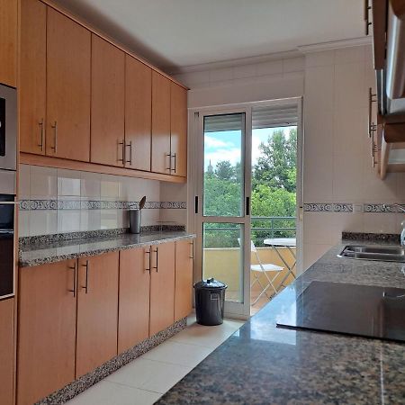 Apartamento Con Vistas, Amplio Y Luminoso Monforte De Lemos Dış mekan fotoğraf