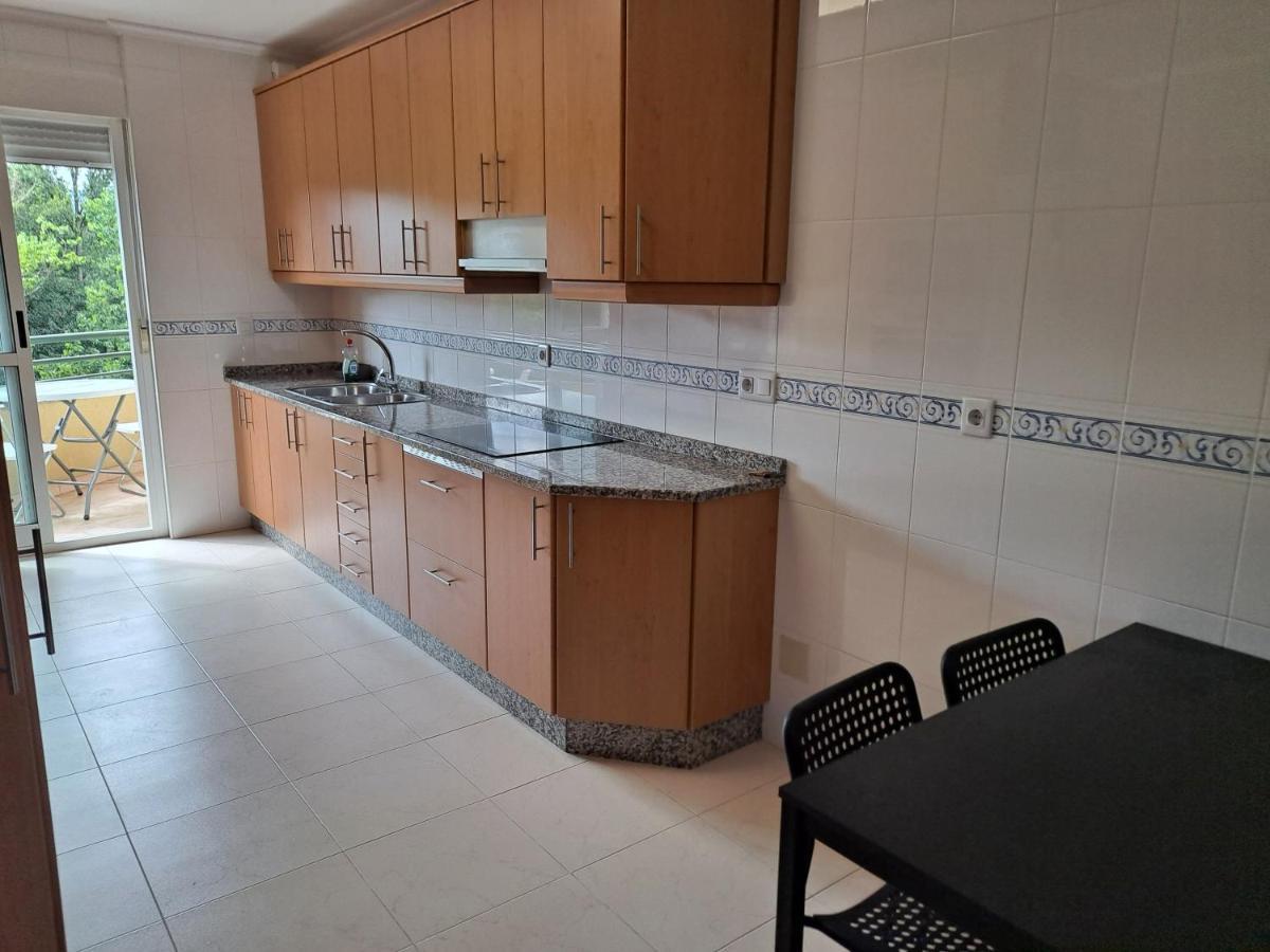 Apartamento Con Vistas, Amplio Y Luminoso Monforte De Lemos Dış mekan fotoğraf